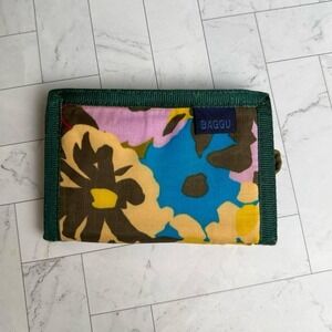 Baggu Nylon Wallet — Scarf Floral